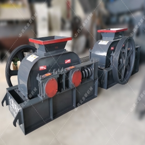 2pg400X250小型對輥破碎機(jī)發(fā)貨圖片_發(fā)往湖南長沙_破碎石英沙