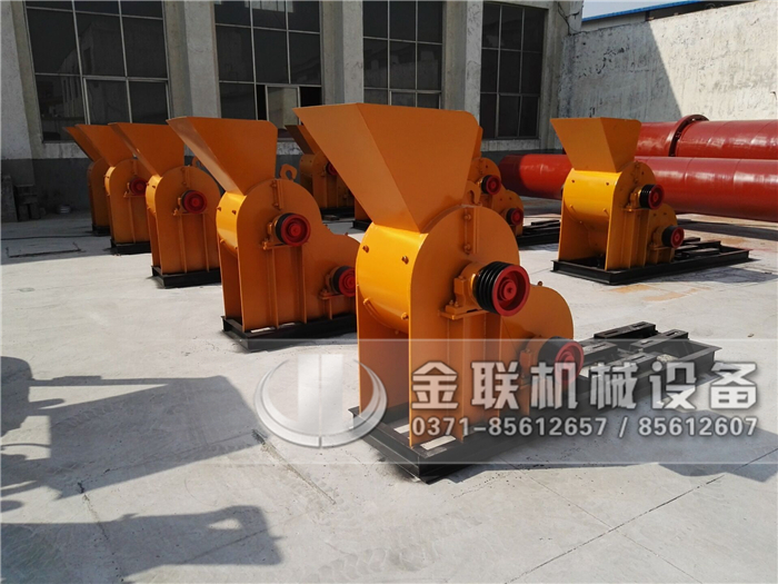 時(shí)產(chǎn)15噸煤泥粉碎機(jī)哪個(gè)廠家好,有哪些型號(hào)可選? 時(shí)產(chǎn)15噸煤泥粉碎機(jī)哪個(gè)廠家好,有哪些型號(hào)可選?