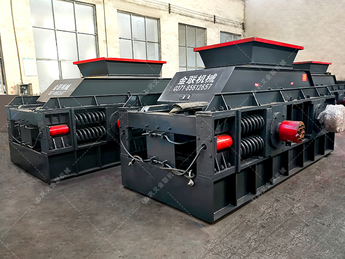 對輥式鵝卵石制砂機是怎樣工作的 對輥式鵝卵石制砂機是怎樣工作的