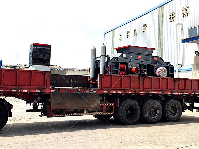 2PG1500x800大型直連式液壓對輥破碎制砂機發貨圖片 2PG1500x800大型直連式液壓對輥破碎制砂機發貨圖片