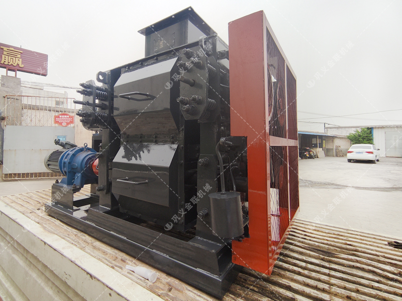 4PG0404小型四輥破碎機發貨圖片_發往江蘇常州_破碎高嶺土 4PG0404小型四輥破碎機發貨圖片_發往江蘇常州_破碎高嶺土